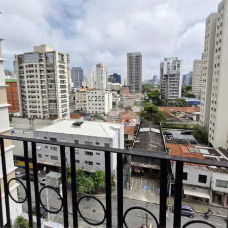 ÓTIMO APARTAMENTO 76 m² ÚTEIS REFORMADO 1 VAGA DE GARAGEM