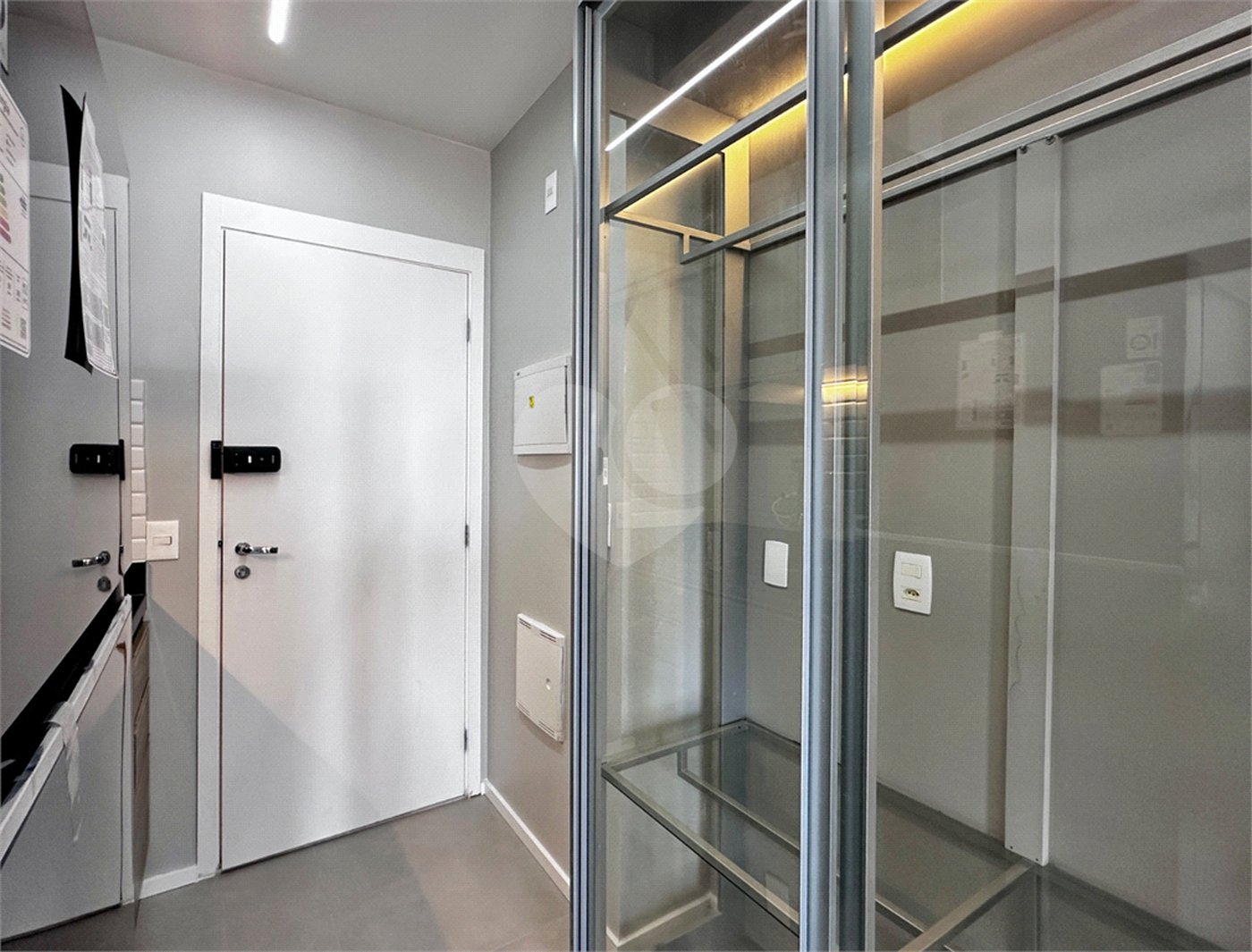 Studio à venda Vila Mariana, YBY Ibirapuera, São Paulo, 26 m² lado do Metrô, Escola Paulista Medicina!
