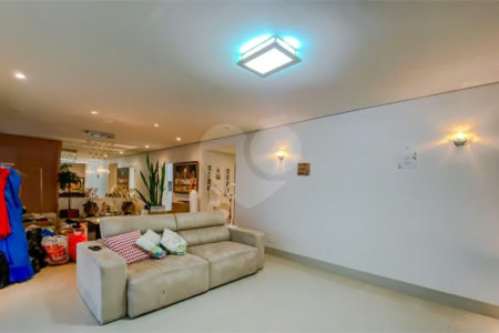 Cond Grand Boulevard. Apartamento na móoca com 228m2 sendo 3 suites 4 vagas, Estuda Permuta.