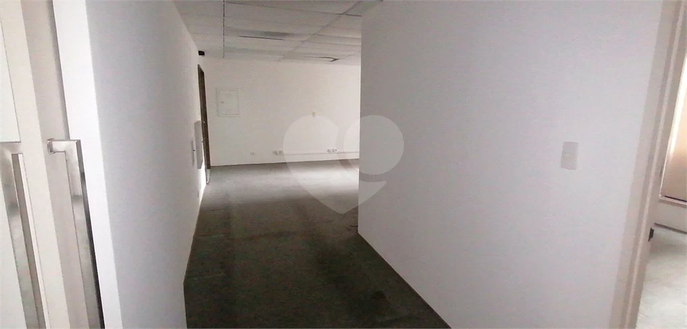 Sala comercial à venda em Higienópolis com 170 m2