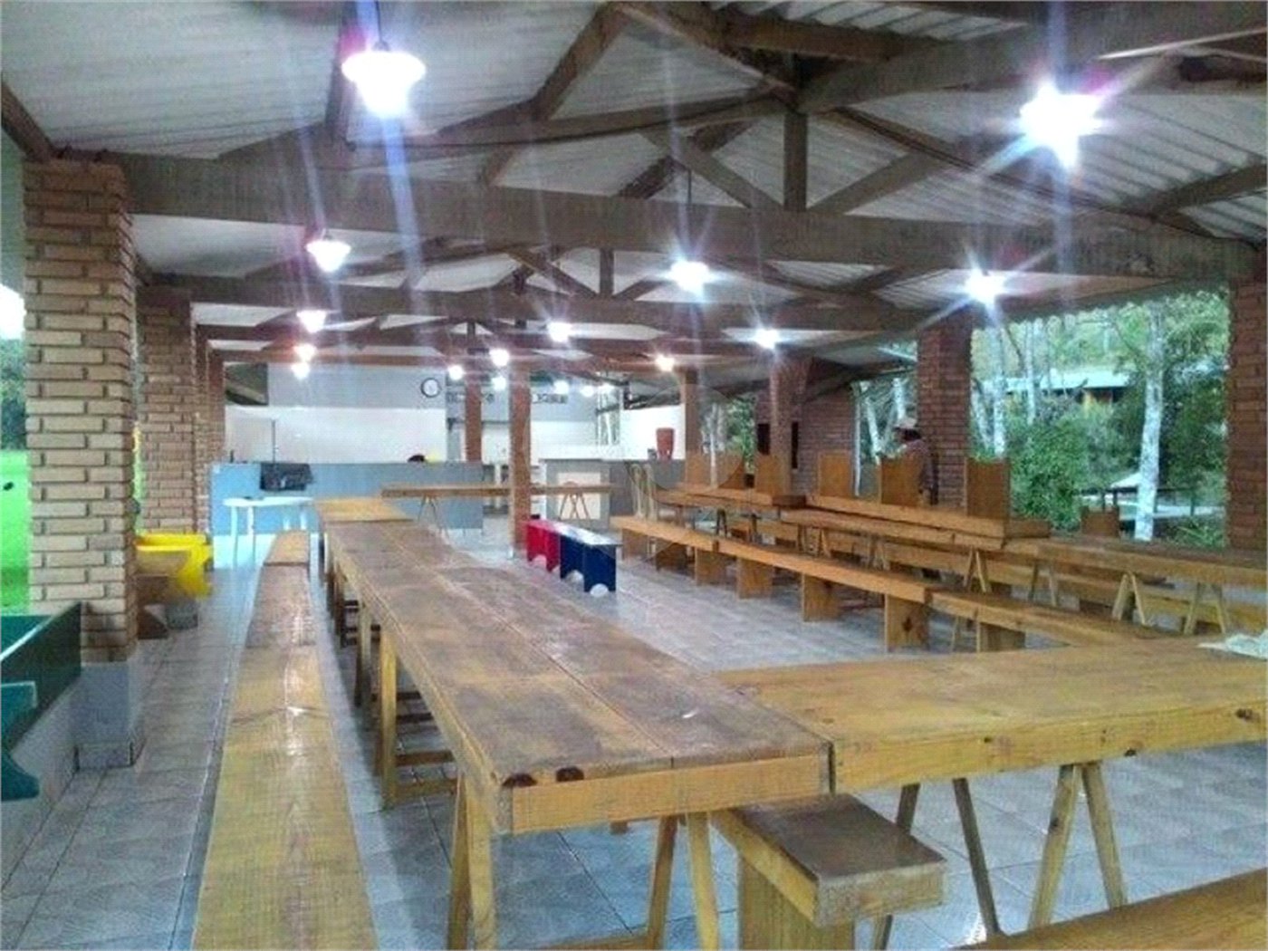 Sítio à Venda Natividade da Serra c/ 2.291,56m² Area Const. e 271.000,00m² Área Total