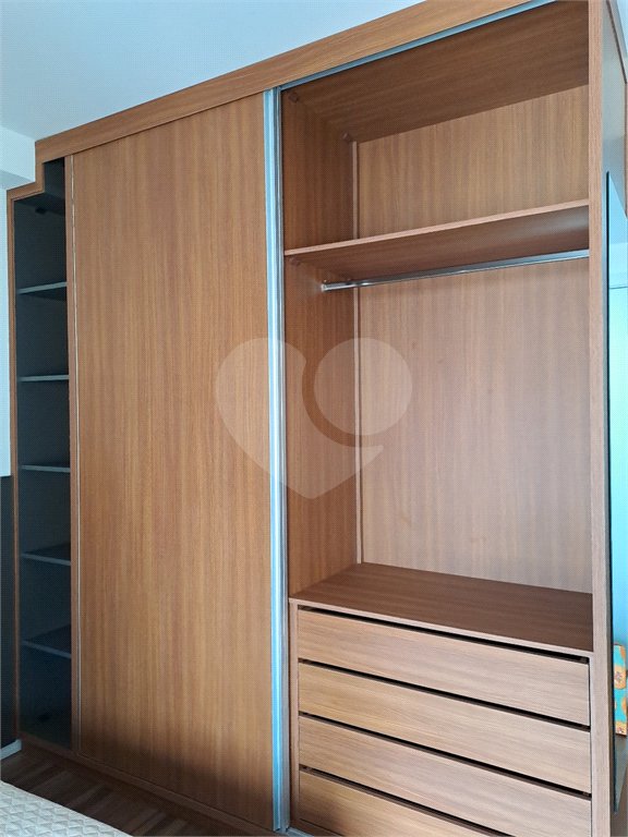 Apartamento no Centro com lazer completo.