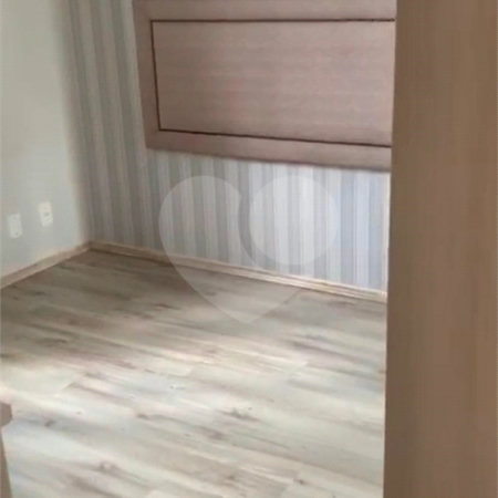 Apartamento no Condomínio Monte Logan.