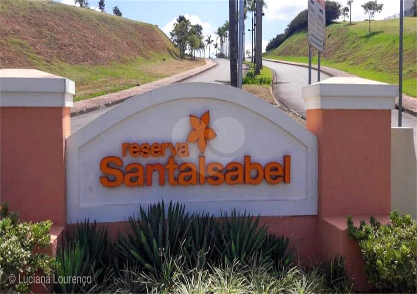 Belo terreno no Condomínio Santa Isabel II - Louveira SP.
