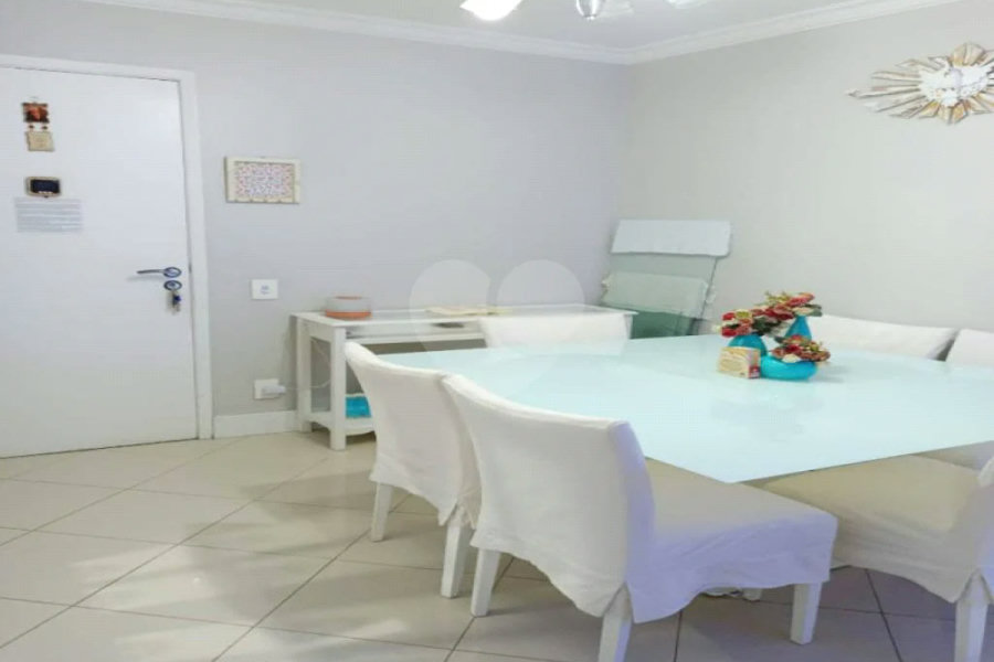 Apartamento à venda com 2 quartos, sendo 1 suíte,  em Jardim Itacolomi, São Paulo, SP