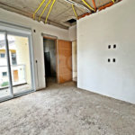 Casa de Alto Padrão à Venda em Condomínio Fechado no Barro Branco | 4 Suíte | 6 Vagas