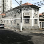 CASA À VENDA NA VILA MARIANA, 280m2, 5Q, 2 VAGAS DE GARAGEM.