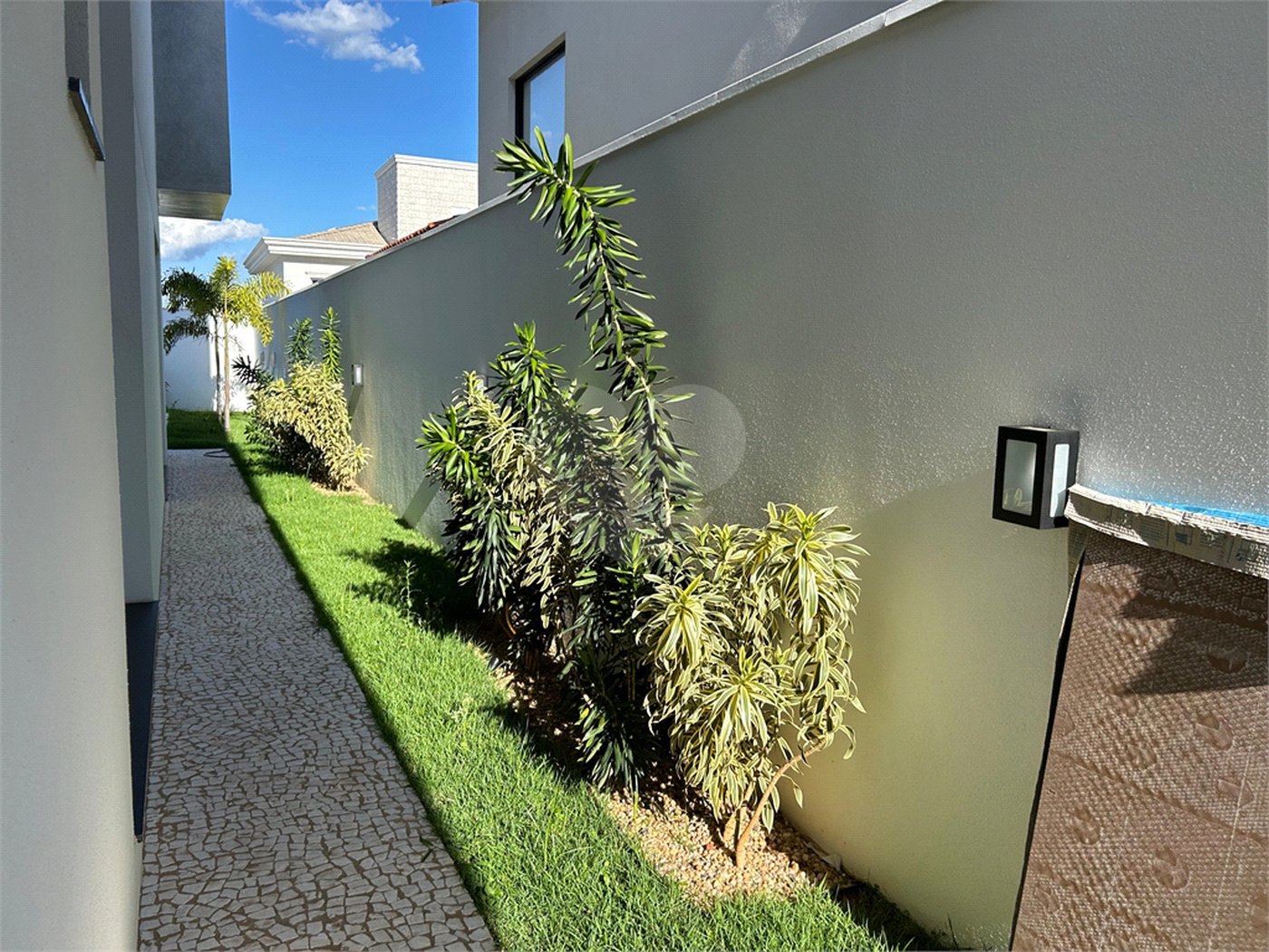 Sobrado dos sonhos a venda no Damha III