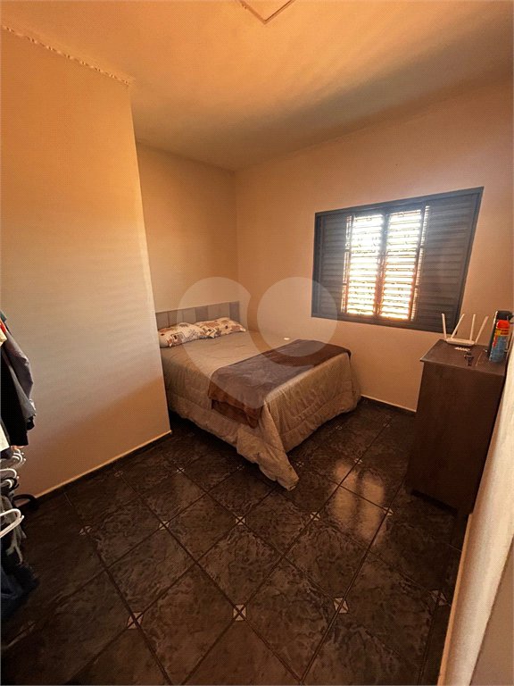 Casa à venda com 3 quartos, sendo 1 suíte, em Vila Boa Vista, São Carlos - SP