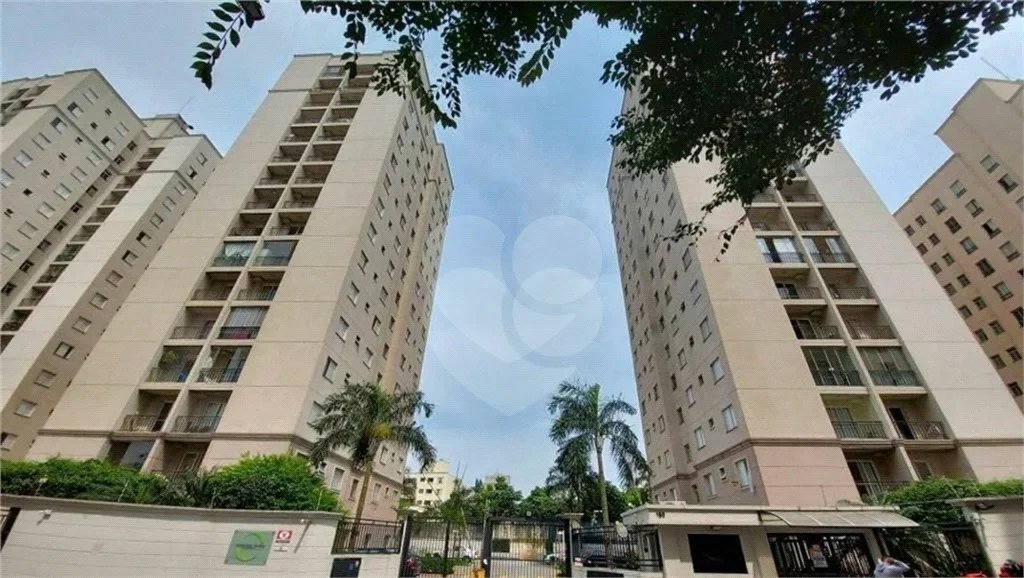 Apartamento á venda na Luz