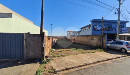 Terreno à venda em Parque Sisi, São Carlos, SP