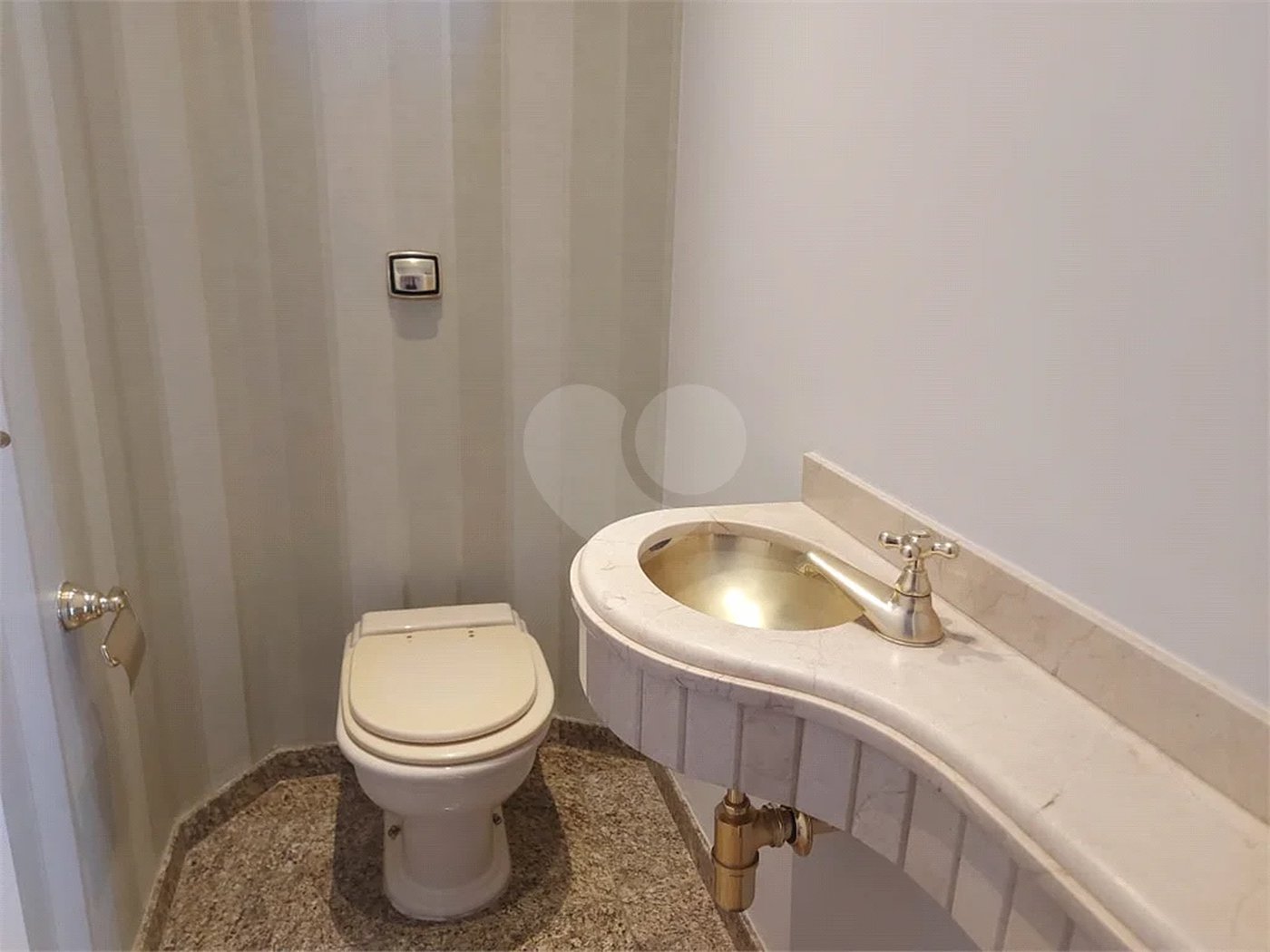 APARTAMENTO PARA LOCAÇÃO NA VILA LEOPOLDINA COM 03 DORM 1 SUITE E 02 VAGAS DE GARAGEM