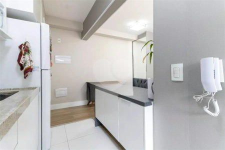 Apartamento Garden à venda ? 500 m do Metrô Conceição | Reformado e com quintal privativo