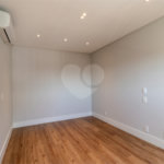 Apartamento para venda em Moema com 3 quartos, sendo 3 suítes, 2 vagas, 149 m²