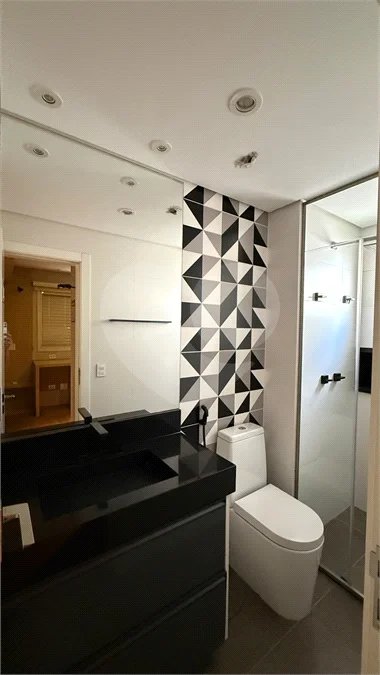 Apartamento totalmente mobiliado, com 02 suítes, 2 vagas de garagem 112m² a venda Vila Mascote.