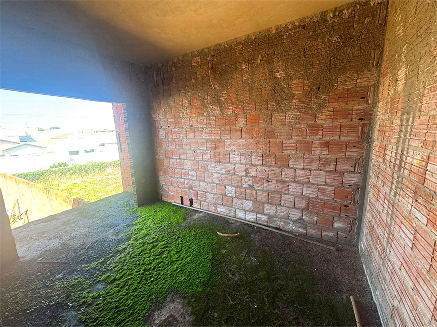 Terreno Murado de 250m2, em Jardim Embaré, São Carlos.