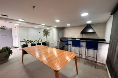 Apartamento com 27m², 1 dormitório, à venda na Vila Olímpia.