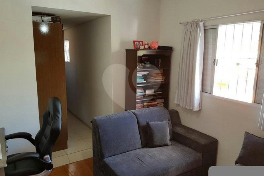 Sobrado à venda no bairro Jardim Leonor de Barros – Zona Norte