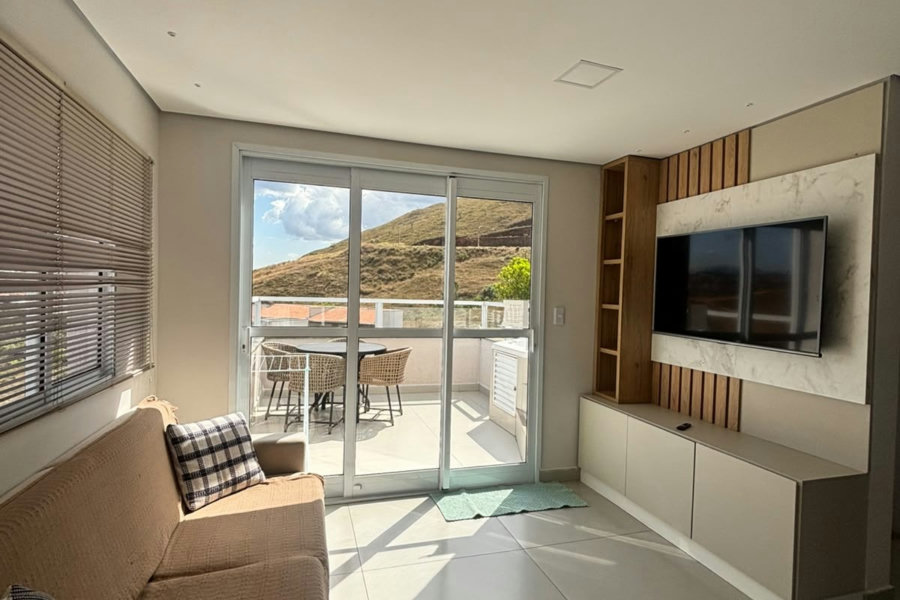 Apartamento à venda com 3 quartos, sendo 1 suíte, em Residencial Summer Ville, Poços de Caldas - MG