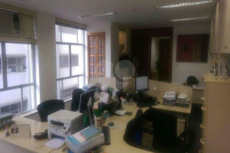Conjunto comercial, 120 m2, 2 vagas, prédio 24h, vende ou aluga