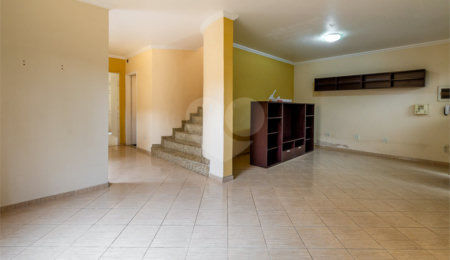 Casa à venda com 3 quartos, sendo 1 suíte, em São Judas, São Paulo, SP