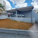CASA TÉRREA À VENDA NA MOOCA - COM PORTEIRA FECHADA.