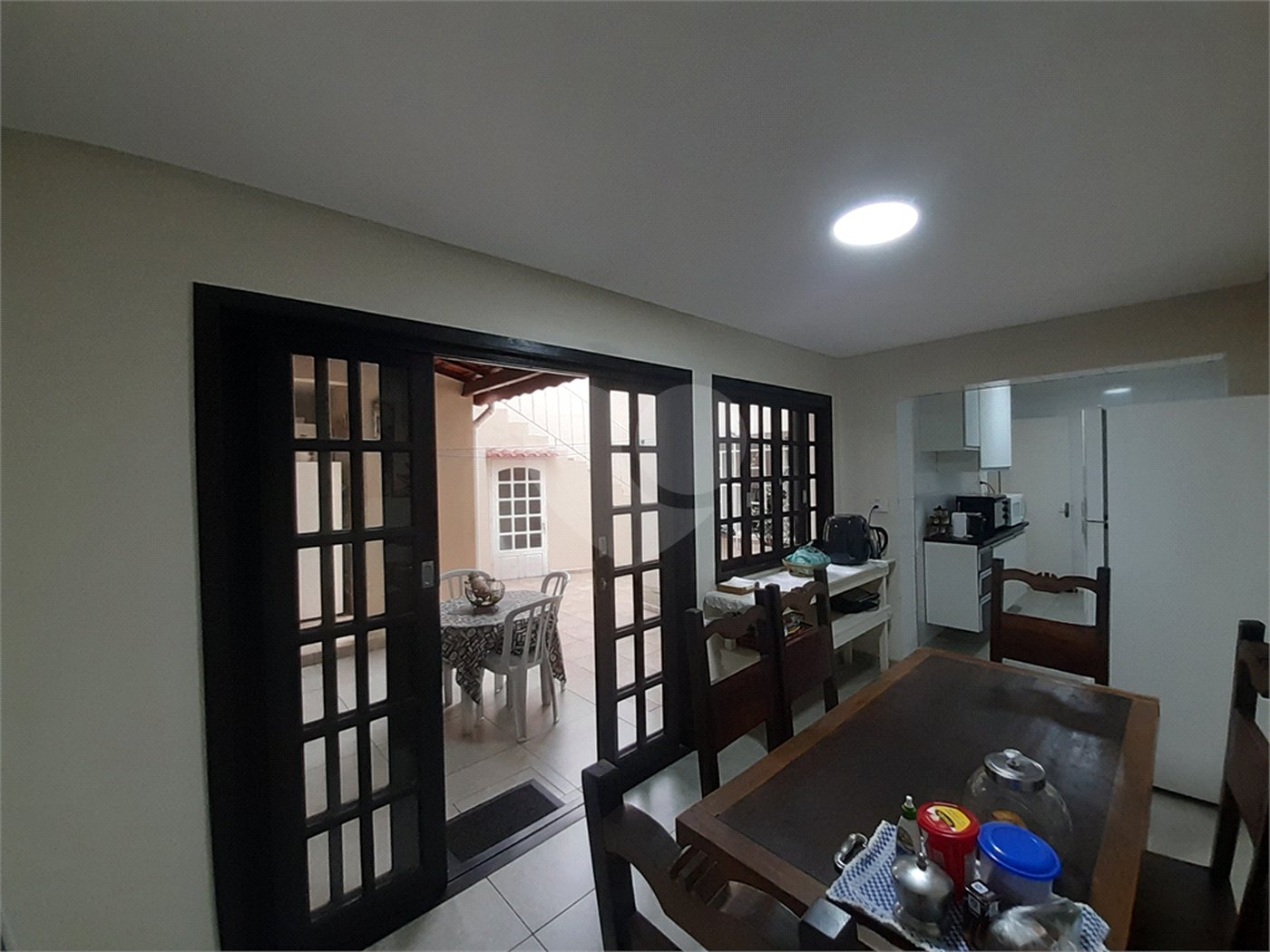 Vende-se: Sobrado de Vila, 2 quartos, Edícula com 1 Suíte, 1 Vaga, Santana!
