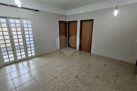 Casa Locação e Venda Condomínio Portal de Itaici 04 Dormitórios 02 suítes