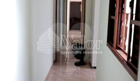Casa à venda com 3 quartos, sendo 1 suíte,  em Jardim Medeiros, São Carlos, SP