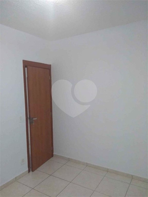 Apartamento no Condomínio Monte Logan.
