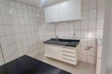 Apartamento à venda no condomínio Torres do Taboão, com 56m²