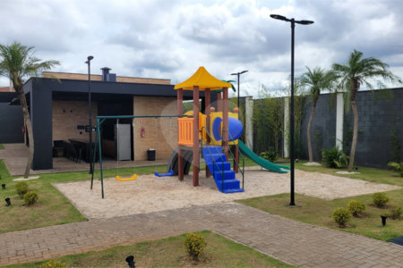 Terreno no Condomínio Monte das Araucárias