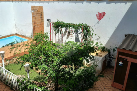 Casa com 4 dormitórios sendo 1 suíte a venda no bairro Samambaia