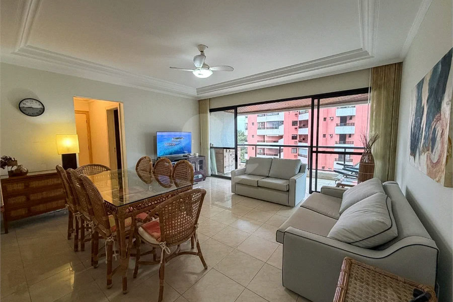 Apartamento à venda com 2 quartos, sendo 1 suíte, em Riviera de São Lourenço, Bertioga, SP