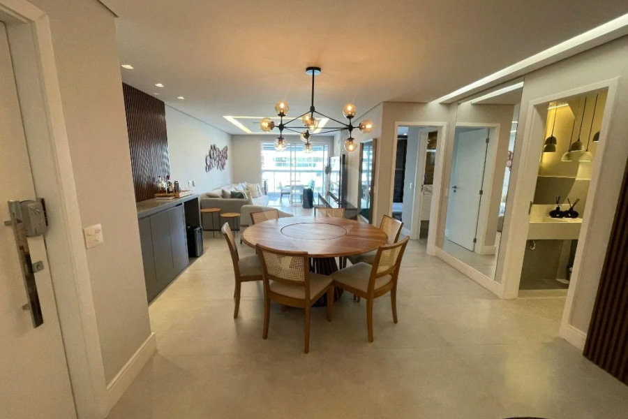 Apartamento à venda com 4 suítes em Riviera de São Lourenço, Bertioga, SP