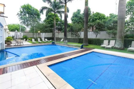 Apartamento na Mooca com 204m² amplo à venda 3 quartos, sendo 3 suítes, e 4 vagas