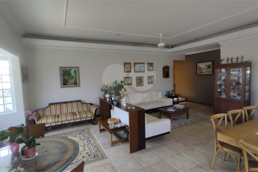 Vende-se Bela Casa no Bairro Santa Cecília - Piracicaba-SP