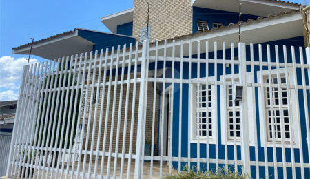Casa à venda com 3 quartos, sendo 1 suíte,  em Parque Vivaldi Leite Ribeiro, Poços de Caldas, MG