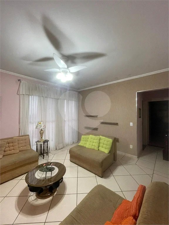 Salto- Sp - Locação - apto com 75 ms - mobiliado -Edificio Vivendas da Vila II - sexto andar - Apto mobiliado - 2 dorms, sala 2 ambiente, cozinha planejada, lavanderia, banheiro social, sacada, 01 vaga de garagem coberta - Aluguel - R$ 1.600,00 mais condominio - R$ 1.050.00 - iptu - R$ 100,00
