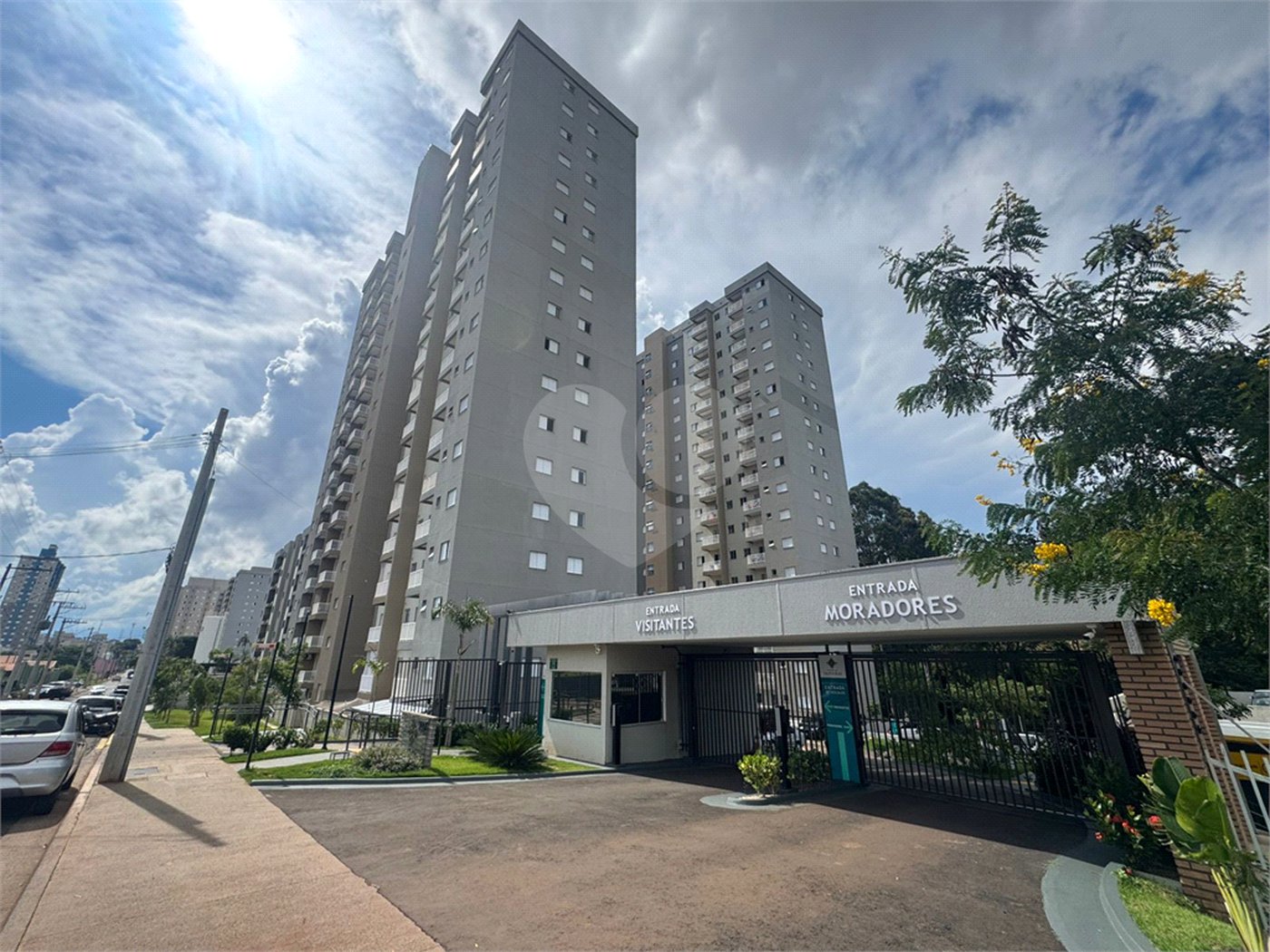 Apartamento de 49m2 á venda, no Parque das Oliveiras, em São Carlos.