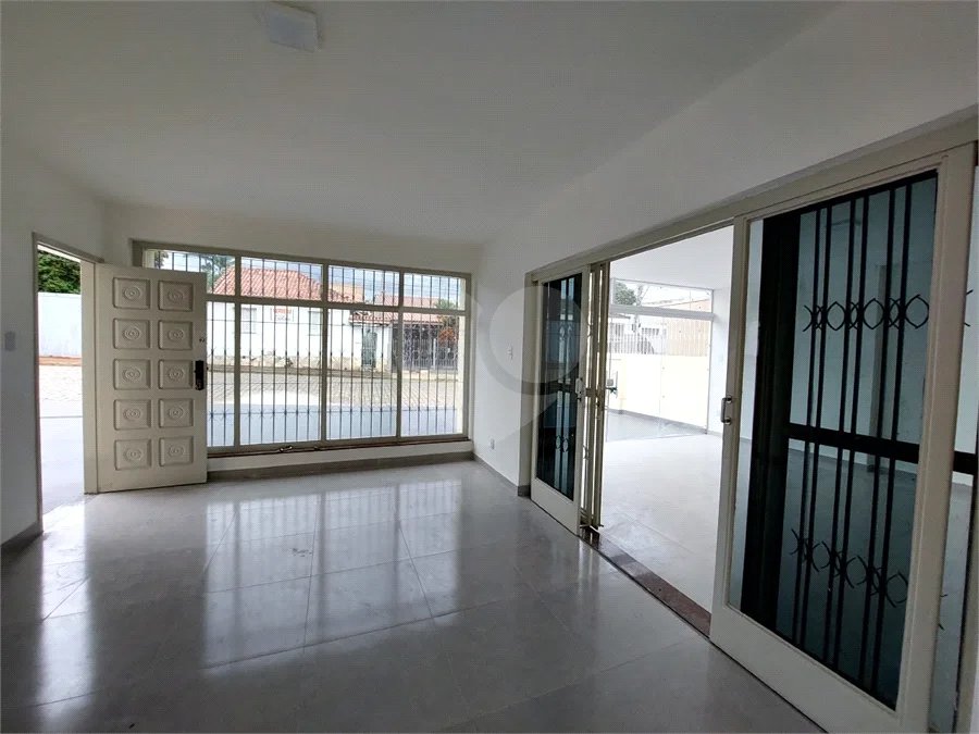 Casa Comercial Estratégico no Centro de Atibaia – Locação ou Venda