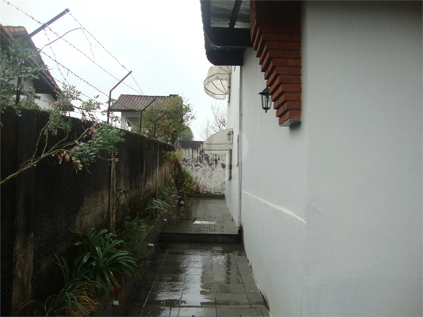 Chácara à venda com 5 quartos, sendo 2 suítes, em Jardim Arujá, Arujá, SP