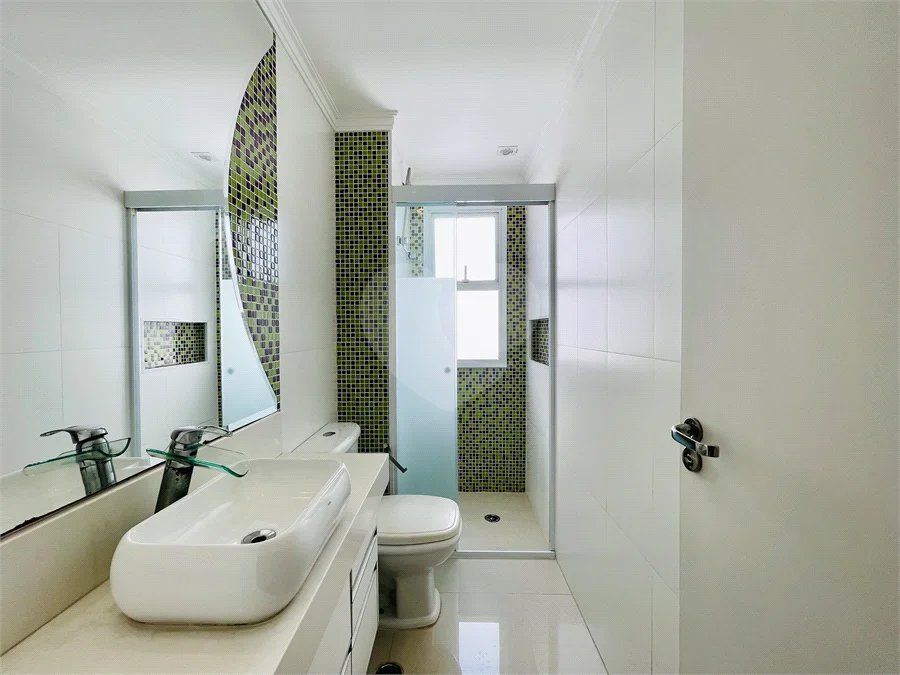 OPORTUNIDADE DE COMPRA NO DOMO HOME - 123 M² 3 DORMITORIOS SUITE COM CLOSET ANDAR ALTO!