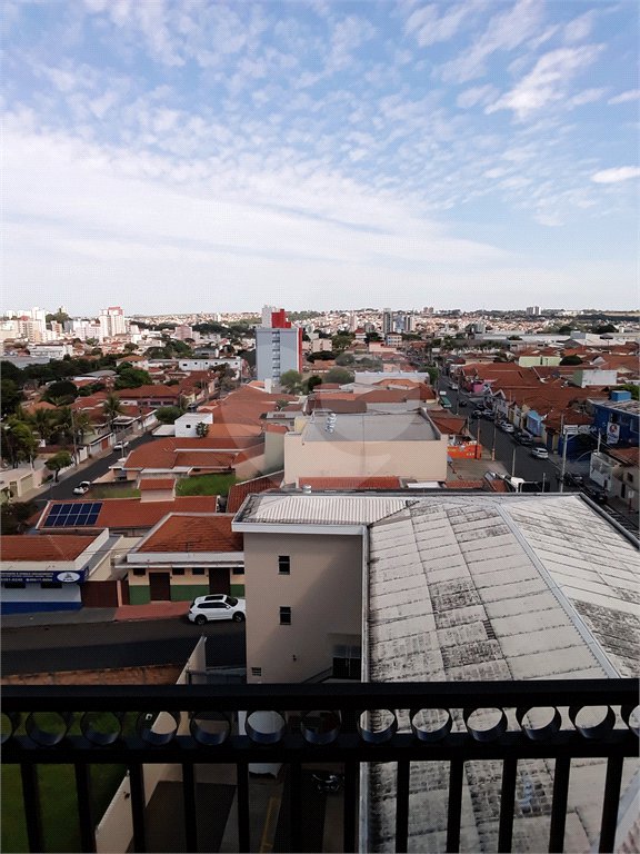 Apartamento com 2 dormitórios.
