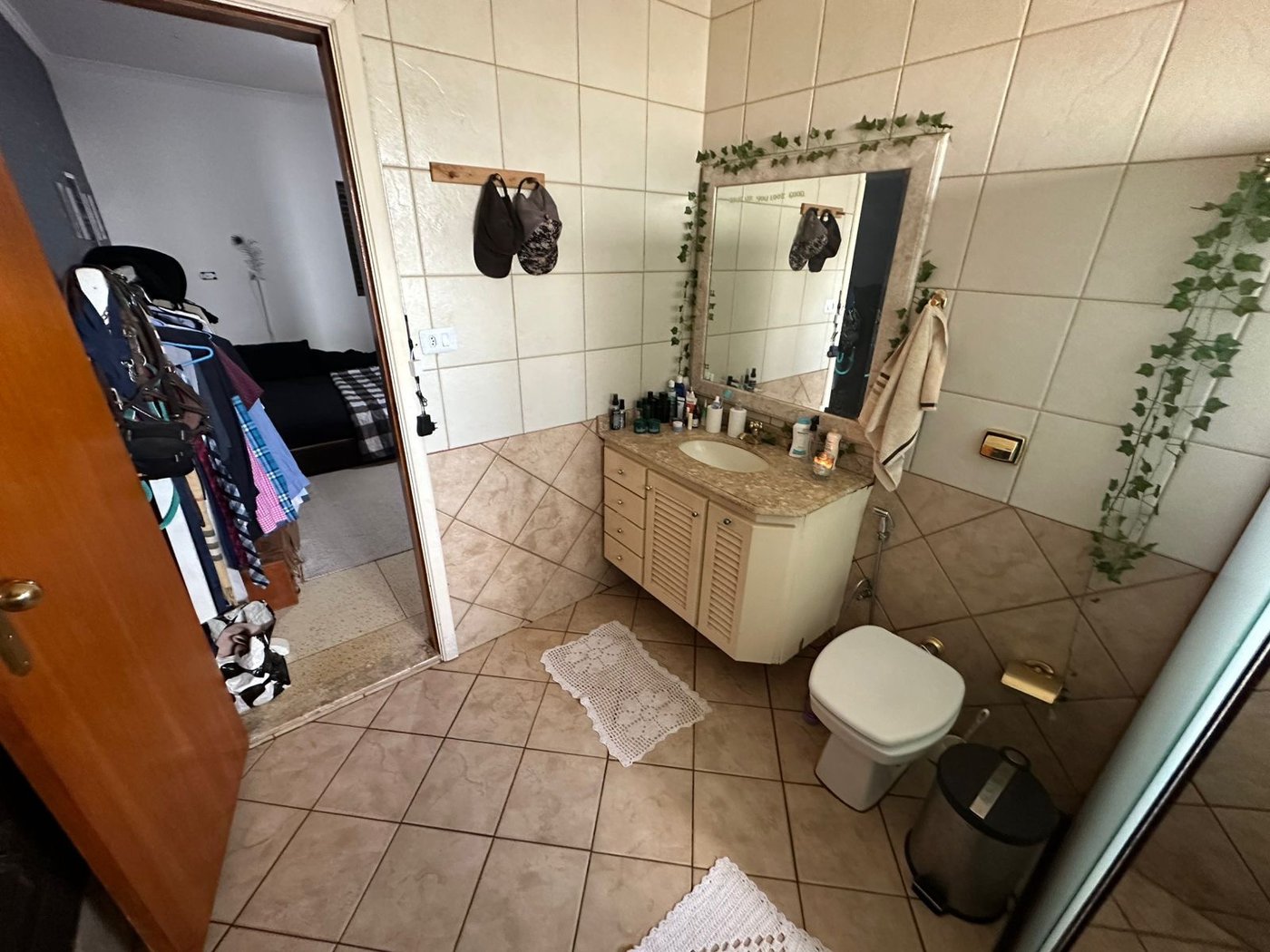 Casa para alugar com 4 suítes em São Carlos, Três Lagoas, MS