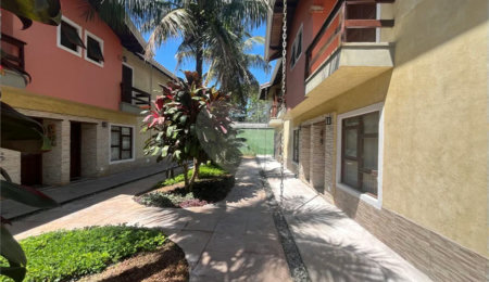 Casa à venda com 2 quartos, sendo 1 suíte,  em Morada da Praia, Bertioga, SP