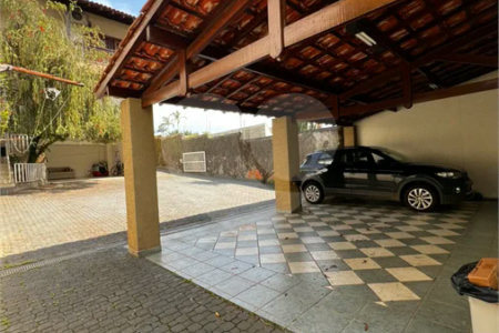 Sobrado amplo e completo na Vila Oliveira – Mogi das Cruzes