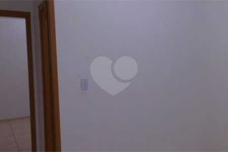 Apartamento 2 dormitórios Condomínio Monte Everest São Carlos - SP
