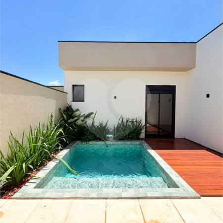Casa térrea com 3 suítes no Condomínio Residencial Viena em Indaiatuba-SP - Acabamento de alto padrão - R$ 1.690.000,00 - AT 250 m² - AC 158 m² - 3 suítes,, sendo 1 suíte master com closet - Sala para dois ambientes (estar e jantar) - Cozinha planejada com ilha cooktop, forno elétrico e micro-ondas,