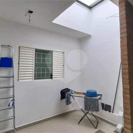 Casa no Condomínio Flamboyant II a venda .